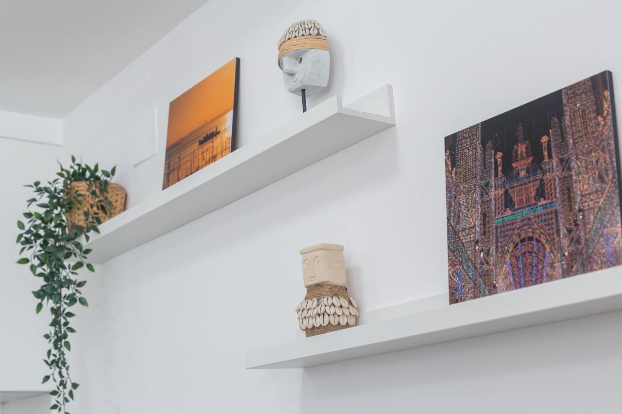 Ferienwohnung Piso Familiar Cerca Del Centro, Ac Y Wifi Gratis Valencia Exterior foto