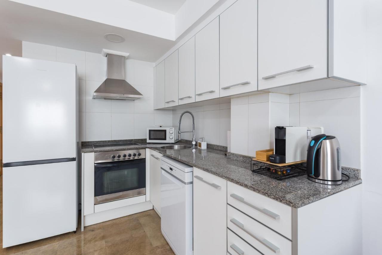 Ferienwohnung Piso Familiar Cerca Del Centro, Ac Y Wifi Gratis Valencia Exterior foto