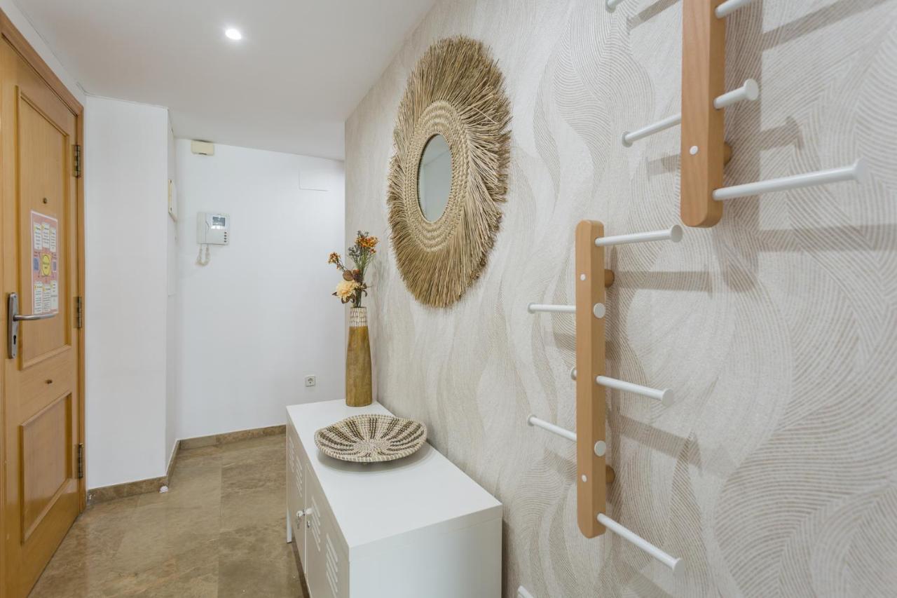 Ferienwohnung Piso Familiar Cerca Del Centro, Ac Y Wifi Gratis Valencia Exterior foto