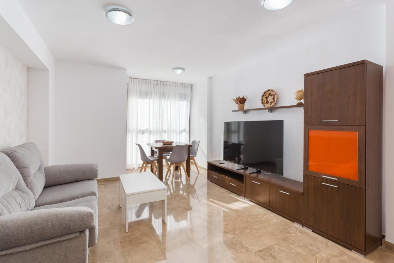Ferienwohnung Piso Familiar Cerca Del Centro, Ac Y Wifi Gratis Valencia Exterior foto