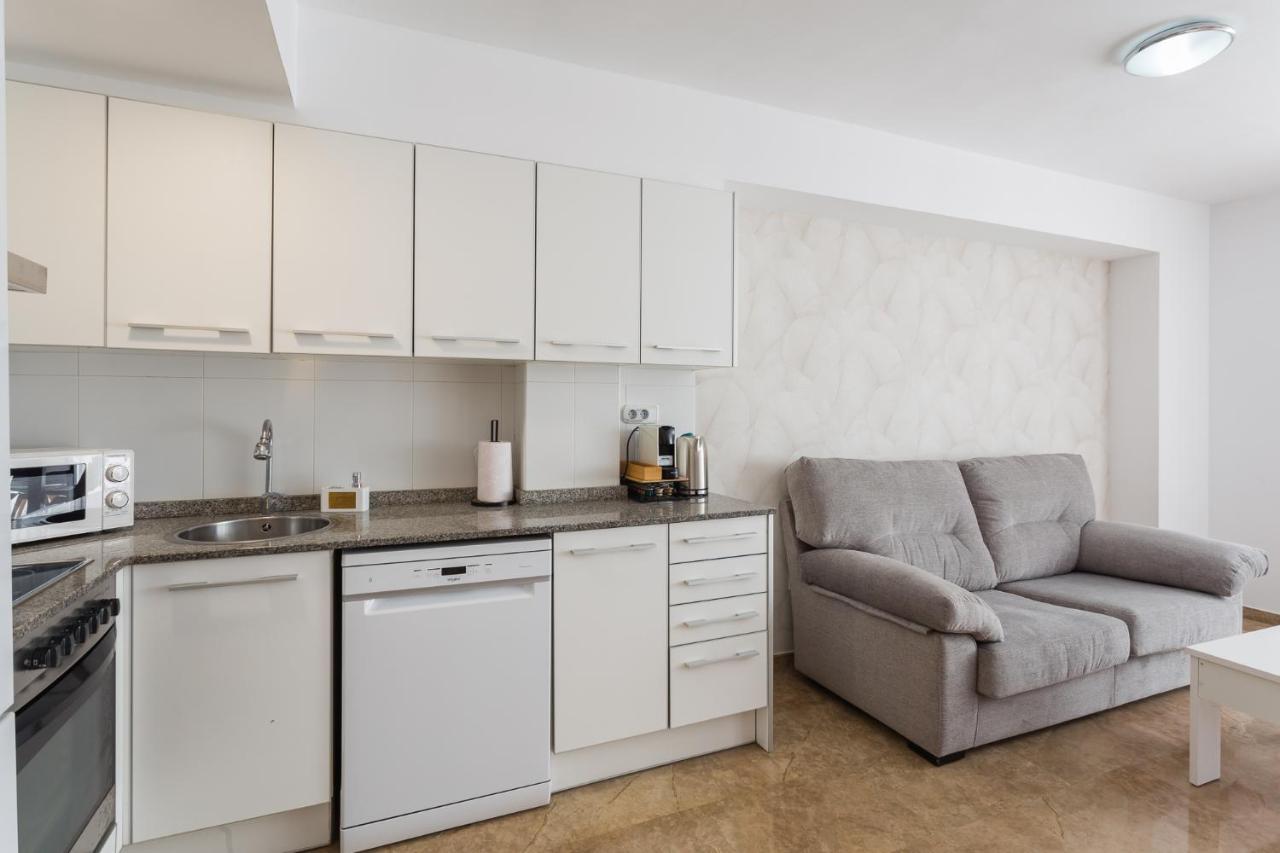 Ferienwohnung Piso Familiar Cerca Del Centro, Ac Y Wifi Gratis Valencia Exterior foto