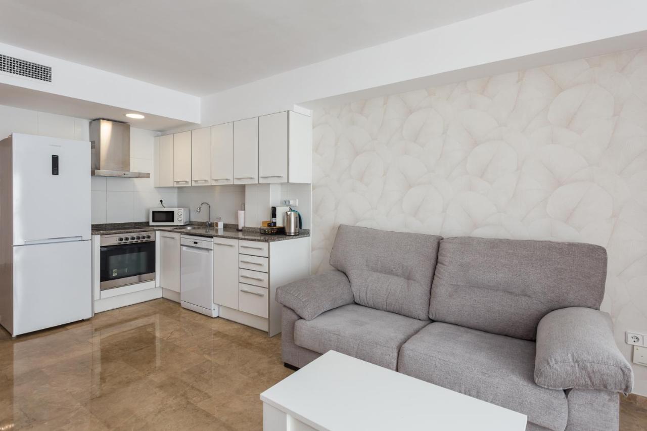 Ferienwohnung Piso Familiar Cerca Del Centro, Ac Y Wifi Gratis Valencia Exterior foto