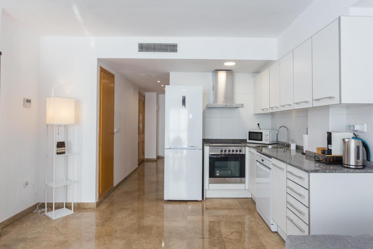 Ferienwohnung Piso Familiar Cerca Del Centro, Ac Y Wifi Gratis Valencia Exterior foto