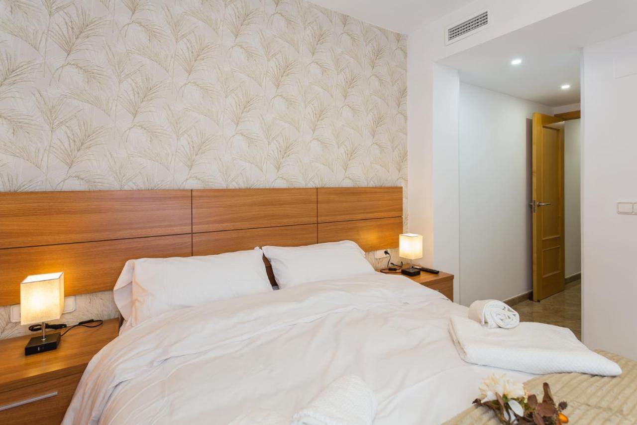 Ferienwohnung Piso Familiar Cerca Del Centro, Ac Y Wifi Gratis Valencia Exterior foto