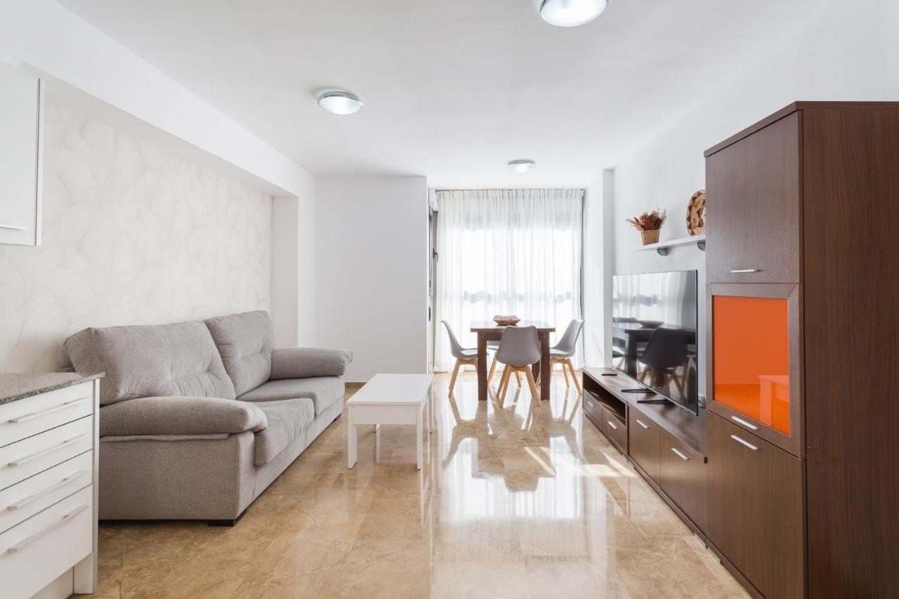 Ferienwohnung Piso Familiar Cerca Del Centro, Ac Y Wifi Gratis Valencia Exterior foto