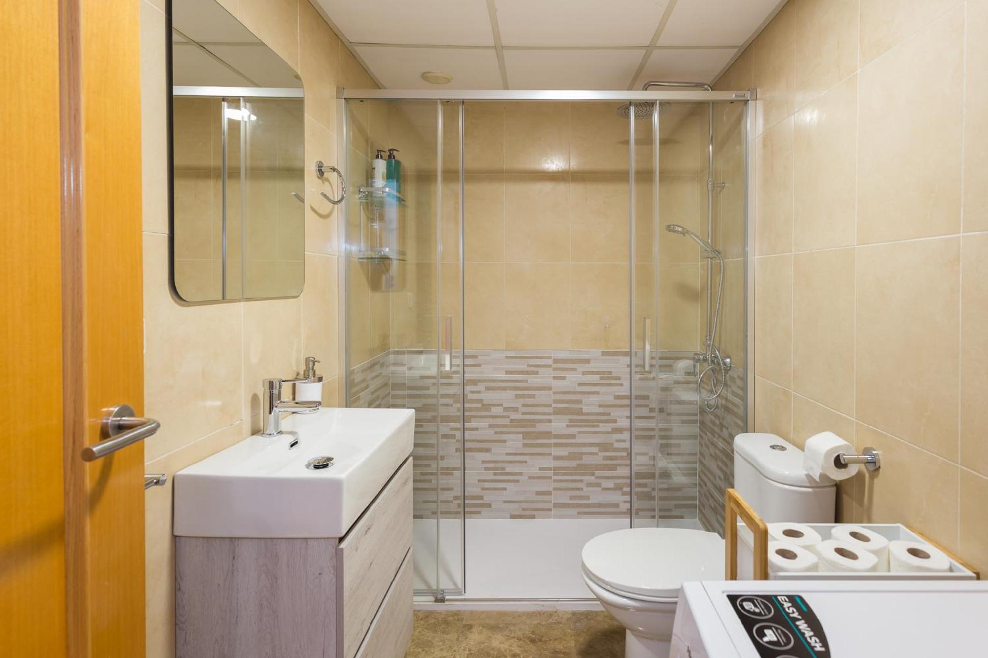 Ferienwohnung Piso Familiar Cerca Del Centro, Ac Y Wifi Gratis Valencia Exterior foto